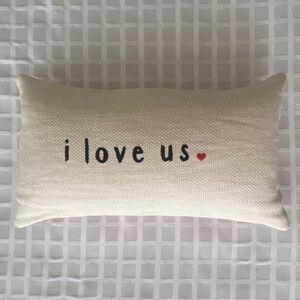 Pillow "i love us"